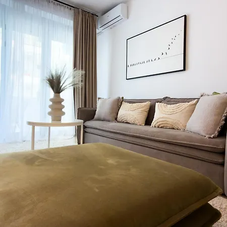 Casa Nuvia Sarandë